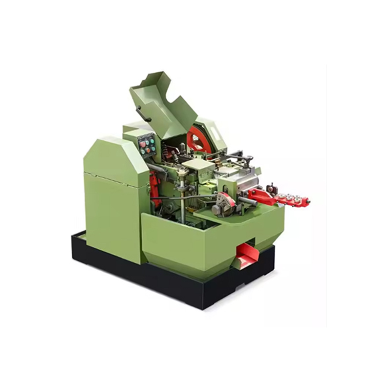 Hoe bereikt een koudvormmachine met klinknagelonderdelen een uiterst nauwkeurige productie-efficiëntie van bevestigingsmiddelen?